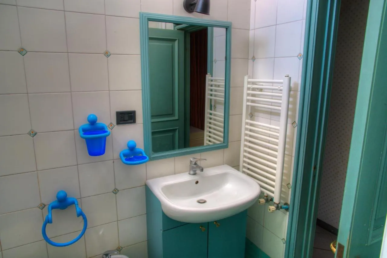 Vicoletto San Marco A Miradois Apartment Naples Italy